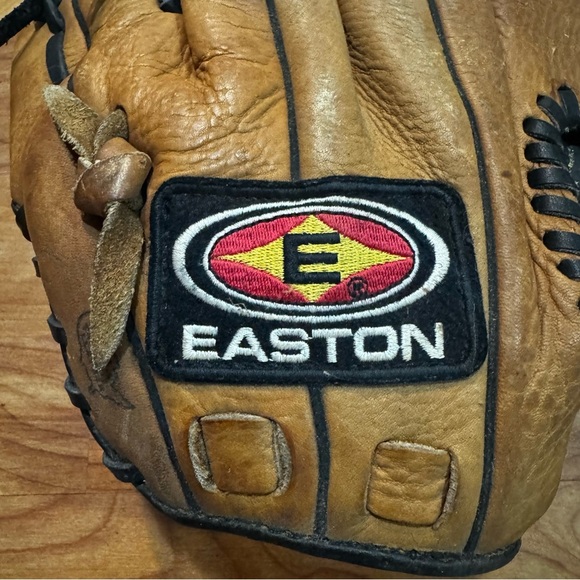 Easton Natural Series NAT80 13" Leather Baseball Glove VRS Gel Pad RHT USA - Picture 6 of 14